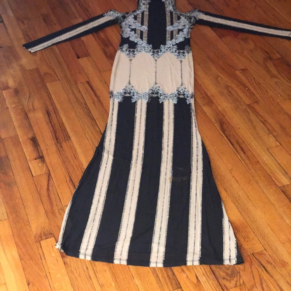 Prom Eye catcher Dress - Picture 6 of 7